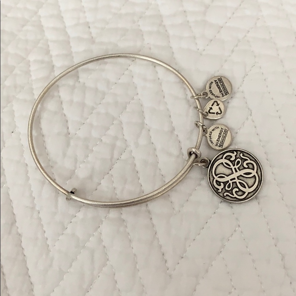 Alex and Ani path of life bracelet
